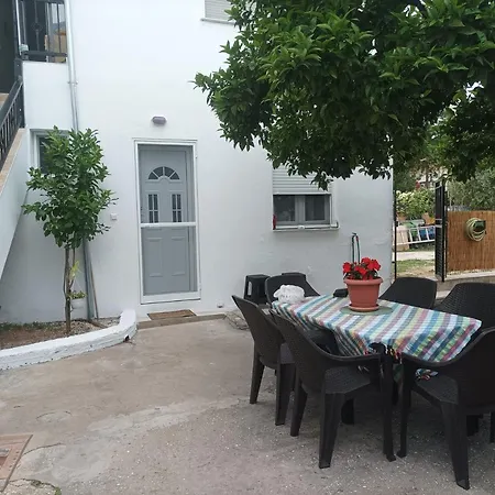 Georgechristi House Holiday home Skala Kallirakhis